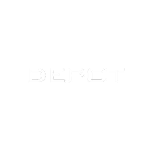 Weißer Hintergrund mit dem Wort DEPOT in fetten, serifenlosen Großbuchstaben, zentriert im Bild. Der Text ist in einem sehr hellen Grau gehalten, das fast mit dem Hintergrund verschmilzt.